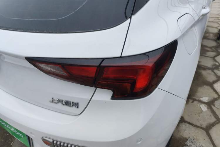 Used Buick Verano 2016 Two-Door GS 20T Dual-Clutch Haoting Sporty Model