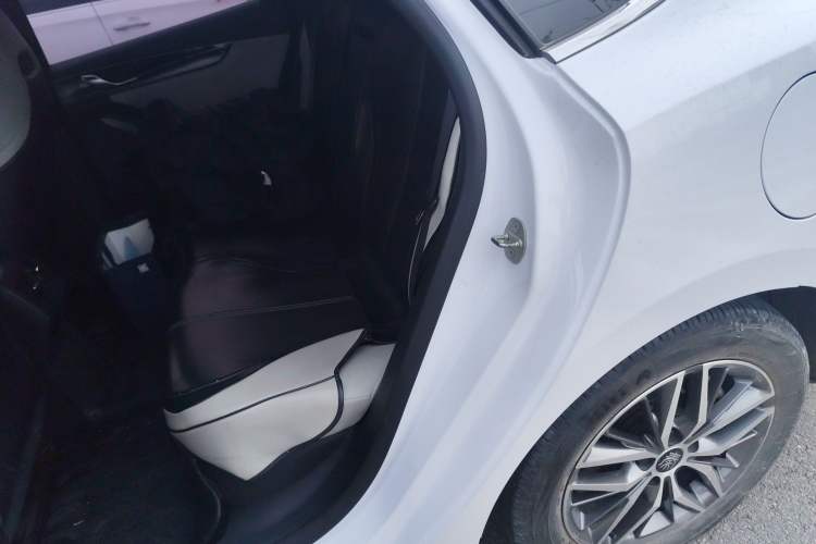 Used BYD Qin PLUS 2021 DM-i 120KM Prestige Model