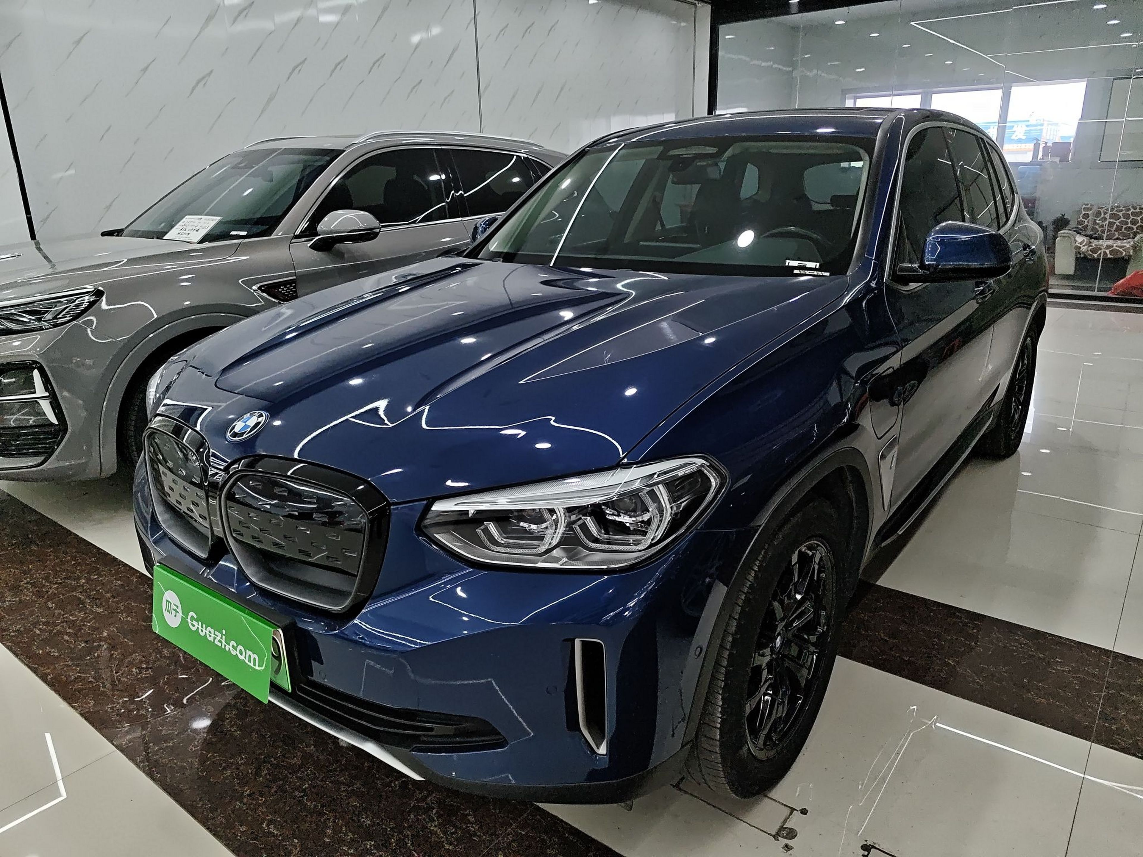 Parte inferior delantera