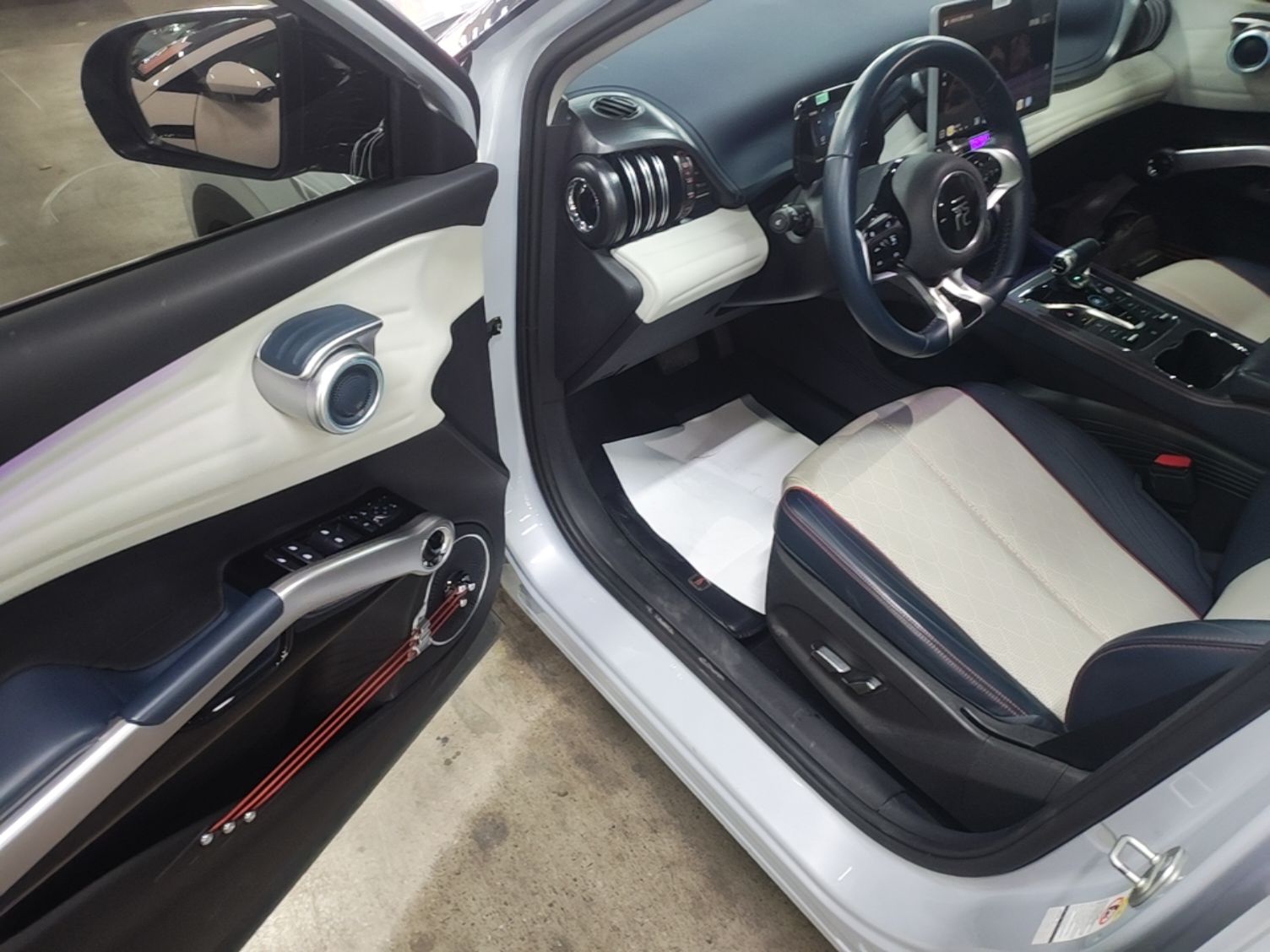 BYD Yuan PLUS 2022 430 km Luxury Version - Premium — снимка 18