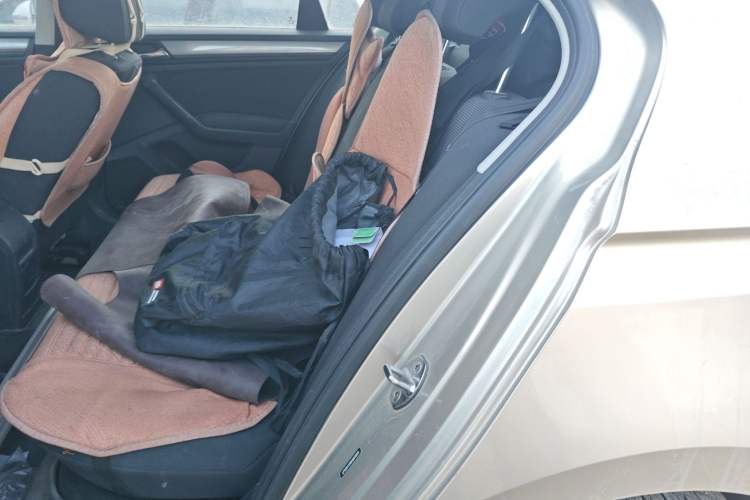 Used Volkswagen Bora 2018 1.5L Manual Fashion Model