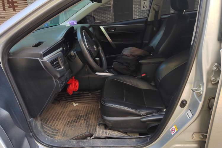 Used Toyota Corolla 2017 1.2T CVT GL Left Front Seat