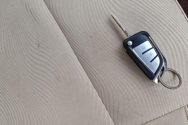 Used Buick GT 2013 GT 1.6L Automatic Fashion Edition Vehicle Key