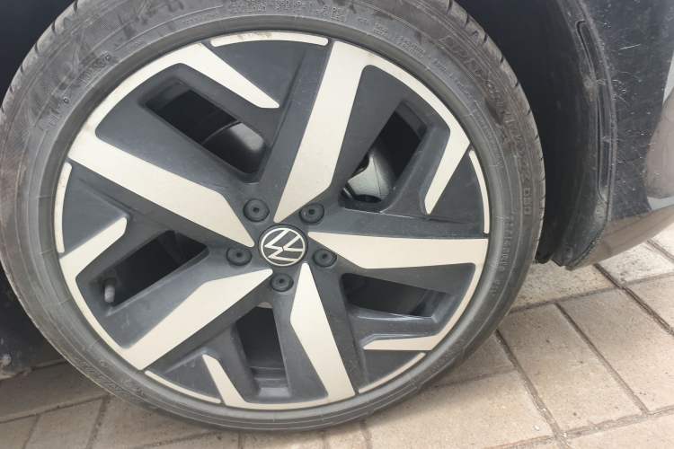 Used Volkswagen Lamando 2024 Lavida L 280TSI DSG Cool & Spicy Edition