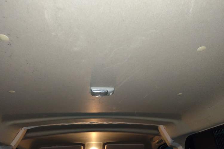 Used CHANGAN KAICHENG Ruixing EM80 2024 Comfort-Style 6-Seater 41.86 kWh
