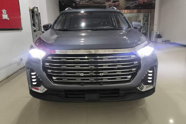 Used JETOUR X90 PLUS 2023 1.5T Manual Biyuan 5-Seater
