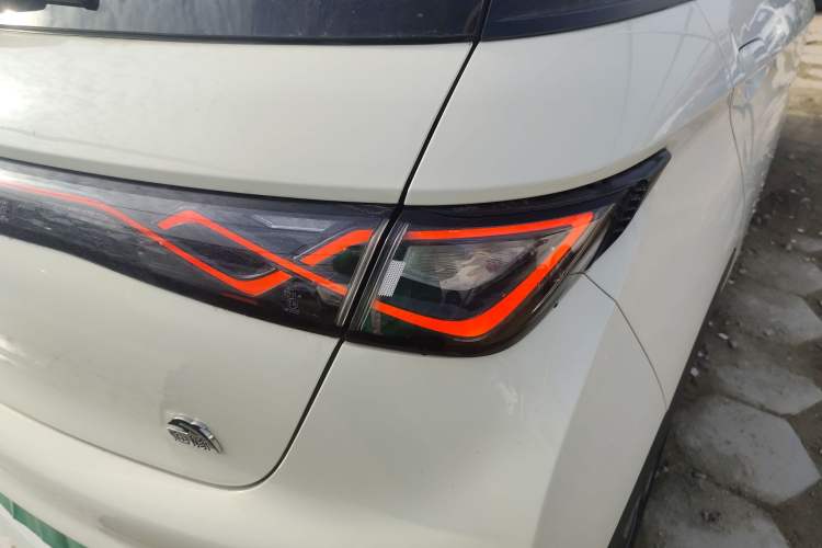 Used BYD Dolphin 2023 420 km Fashion Edition
