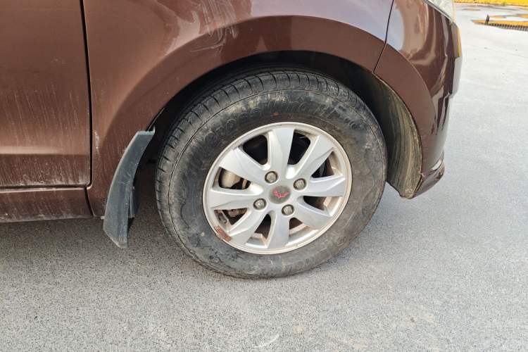 Used Wuling Hongguang 2014 1.5L S Standard Version