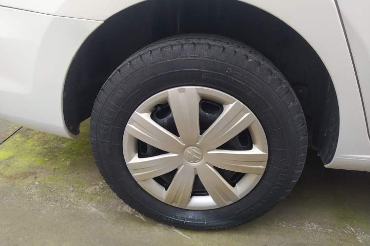 Used Volkswagen Jetta 2015 Value Edition 1.6L Automatic Fashion Version
