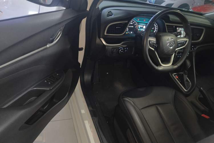 Used Buick GT 2019 15T Dual-Clutch Connected Elite Model China VI Driver Seat