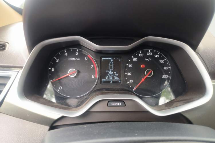 Used Baojun 310W 2017 1.5L Manual Comfort Version China VI Emission Standard