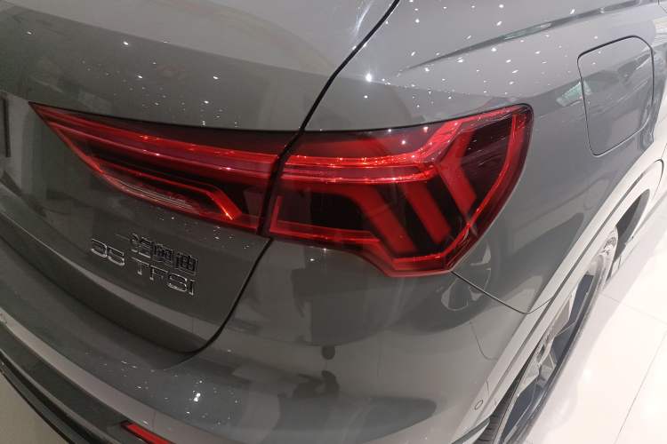 Used Audi Q3 2024 35 TFSI Fashion Dynamic Edition