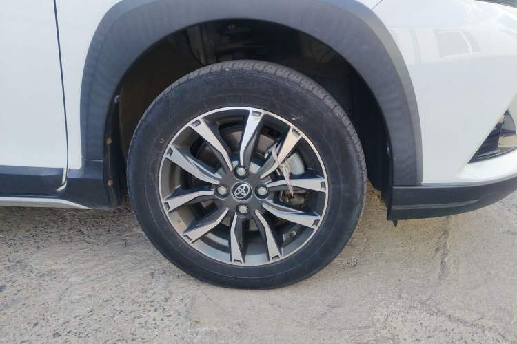 Used Toyota YARiS L Zhi Xuan 2020 X-Trail X 1.5L CVT Prestige Edition