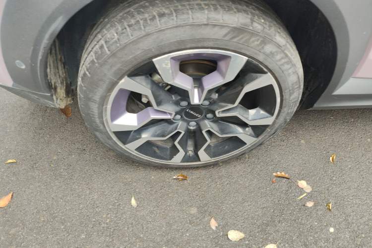 Used Lynk & Co 06 2021 1.5T Shero Pink Special Edition