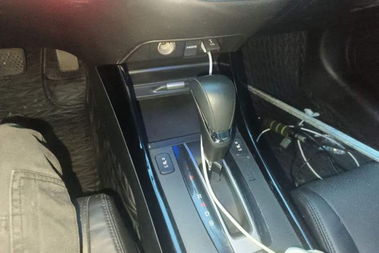 Used Honda Jade 2017 210 TURBO CVT Luxury Edition 5 Seats
