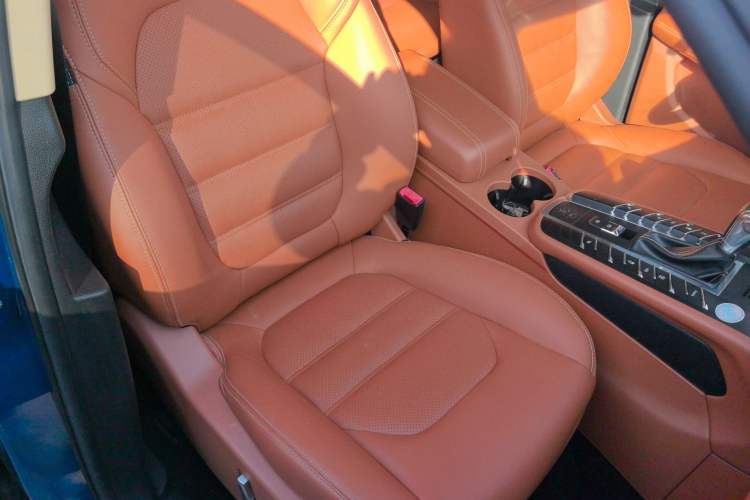 Used Zotye SR9 2017 2.0T Automatic Ultimate Edition