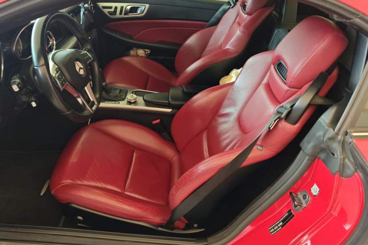 Used Mercedes-Benz SLK-Class 2011 SLK 200 Fashion Model Left Front Seat