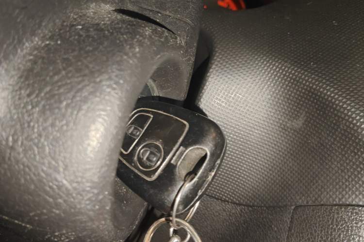 Used Peugeot 207 2011 Sedan 1.4L Manual Yule Edition