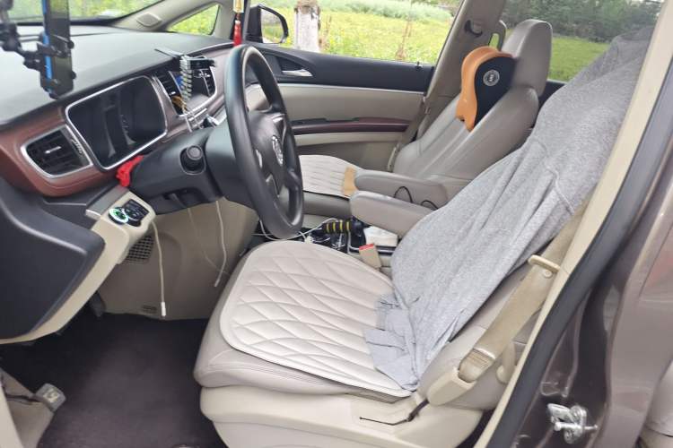 Used Buick GL8 2015 2.4L Luxury Business Premium Edition