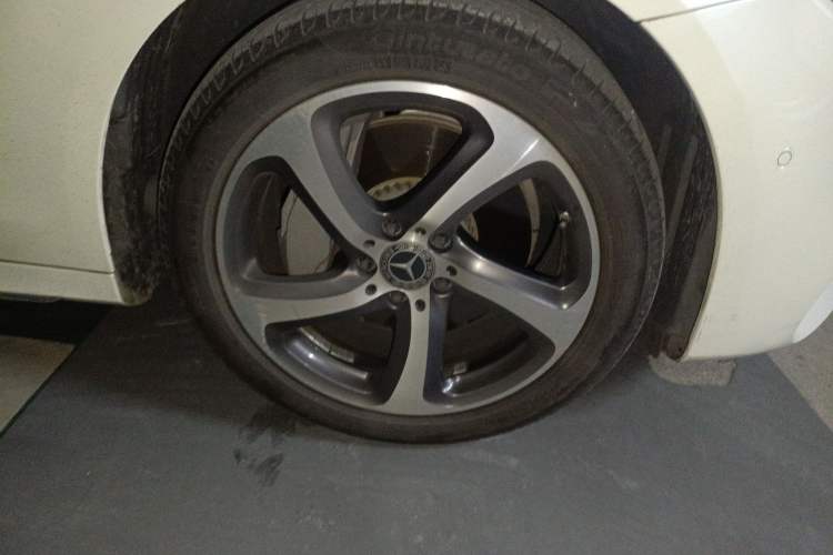 Used Mercedes-Benz E-Class 2019 Restyled E 300 L Sport Luxury Edition
