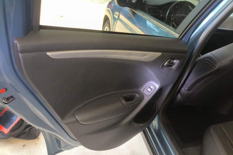 Used Citroen C3-XR 2015 1.6L Automatic Smart Version
