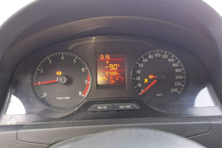 Used Volkswagen Santana 2013 1.4L Manual Fashion Edition Instrument Cluster