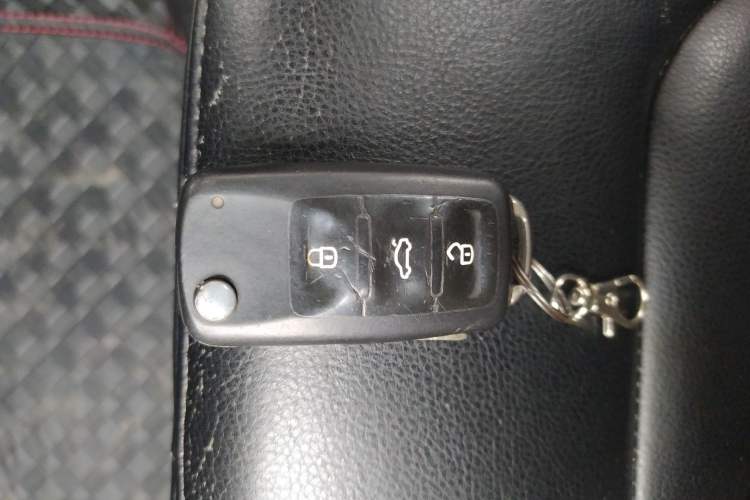 Used Volkswagen Jetta 2015 Value Edition 1.6L Automatic Fashion Version
