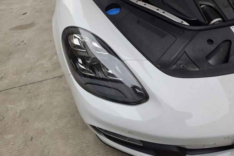 Used Porsche Panamera 2023 Panamera Executive Long Wheelbase 2.9T Right Front Headlight