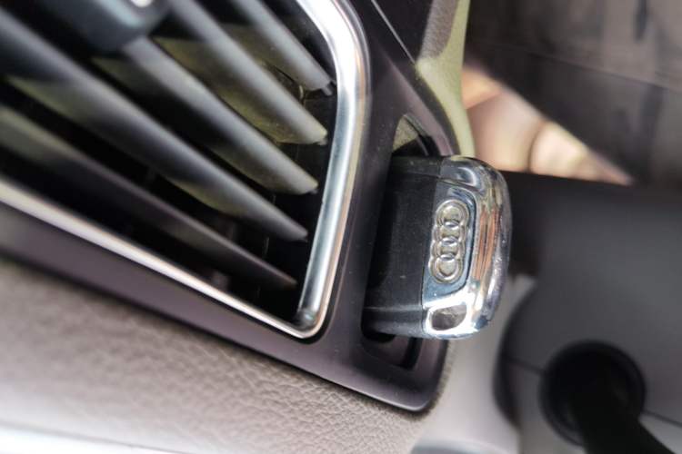 Used Audi Q5 2012 2.0TFSI Technology Model
