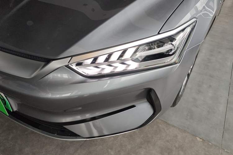 Used BYD Qin PLUS 2024 Honor Edition EV 420KM Leading Model