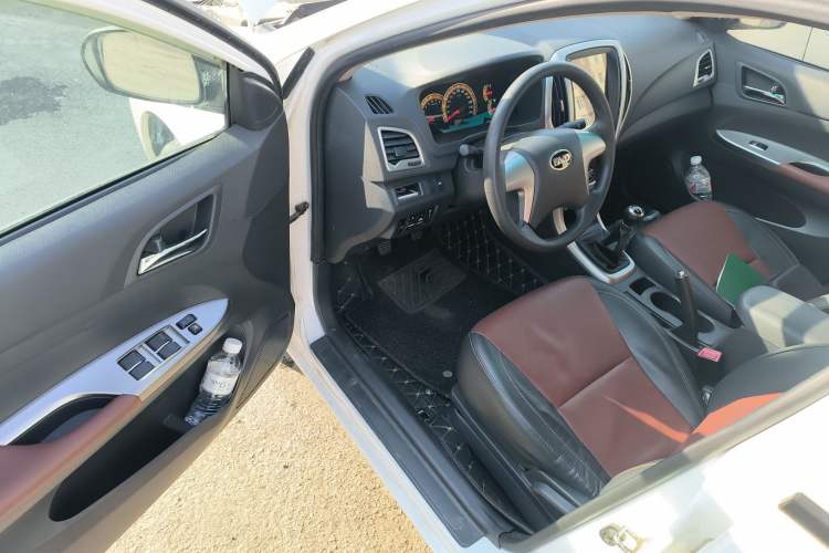 Used BYD F3 2015 Energy-Efficient Model 1.5L Manual Comfort Edition