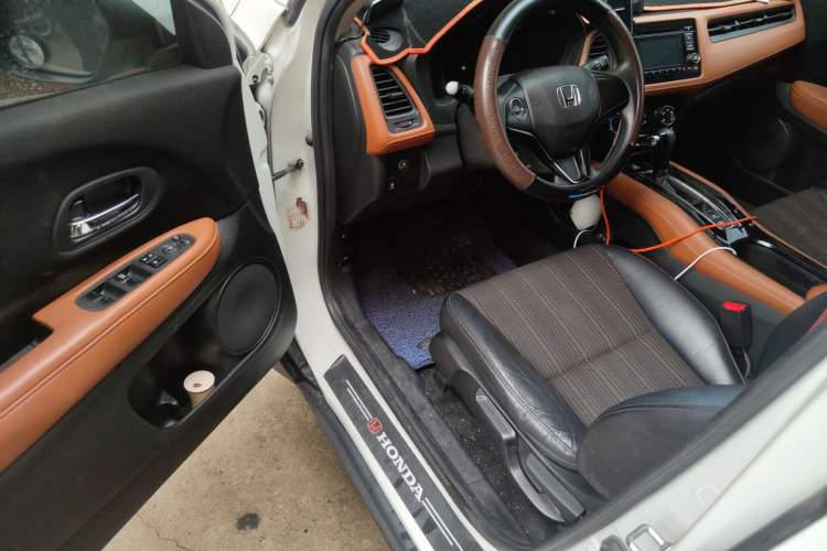 Used Honda Vezel 2017 1.8L CVT Front-Wheel Drive Pioneer Edition
