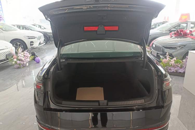 Used Volkswagen Magotan 2024 380TSI DSG Ultimate Edition
