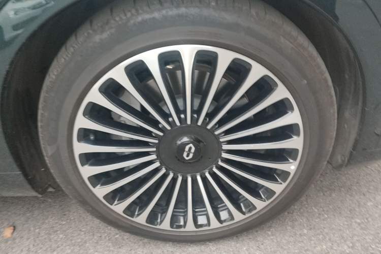 Used Hima AITO M9 2025 Extended-Range Max Version 52 kWh 5-Seater Edition