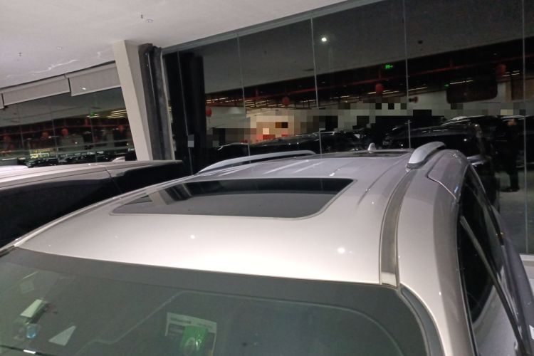 Used Toyota Granvia 2023 2.5L Hybrid Prestige VIP Edition