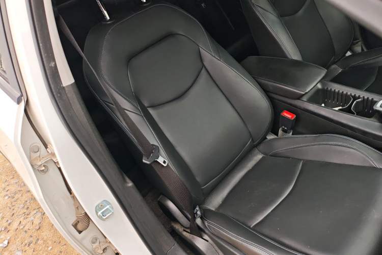 Used Chevrolet Menlo 2022 Star Enjoyment Edition Plus Right Front Seat