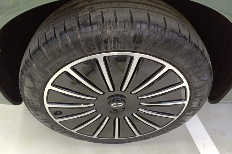 Used Hima AITO M7 2022 1.5T Four-Wheel Drive Flagship Edition Exterior 4