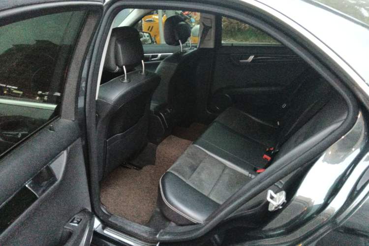 Used Mercedes-Benz C-Class 2013 C 260 CGI Elegant Model