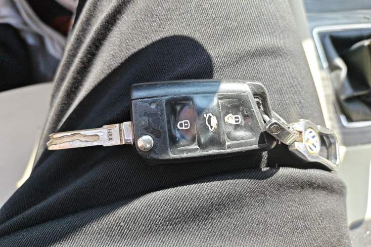 Used Skoda Octavia 2015 1.6L Manual Yijun Edition Vehicle Key