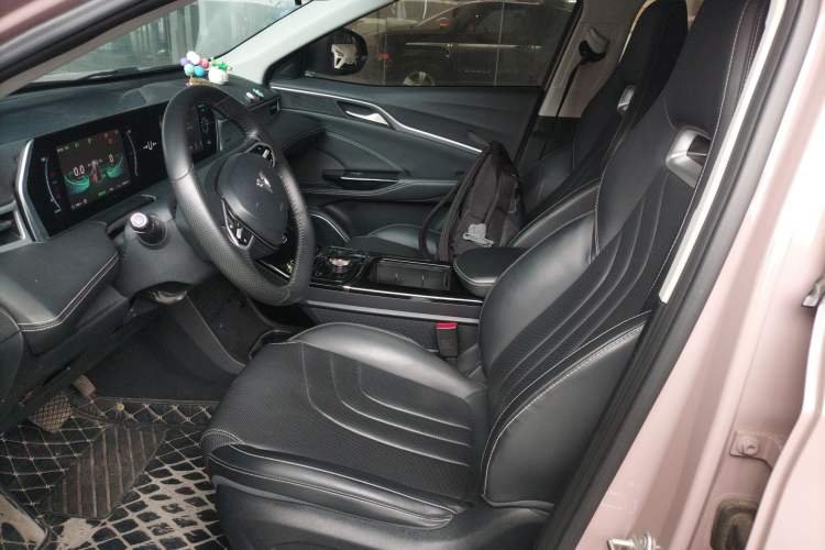 Used NETA U 2022 Zhi 400 Lithium-Nickel-Manganese-Cobalt Energy System
