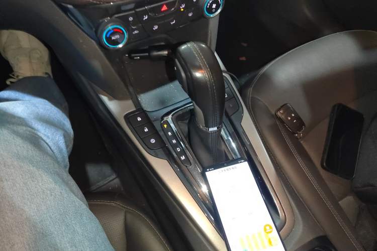 Used Chevrolet Malibu 2018 530T Automatic Luxury Edition Gear Lever