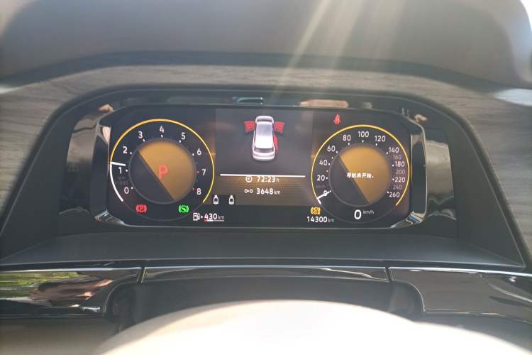 Used Volkswagen Viloran 2024 380TSI Luxury Edition