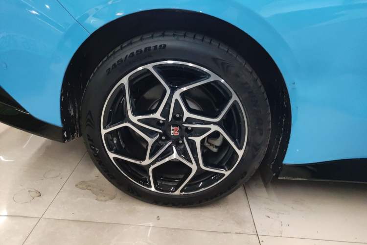 Used NETA GT 2023 560 Right Rear Wheel Hub