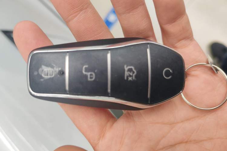 Used BYD Yuan UP 2025 Intelligent Driving Version 401 KM Dynamic Edition