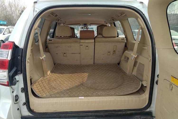 Used Toyota Prado 2013 2.7L Automatic Parallel Import