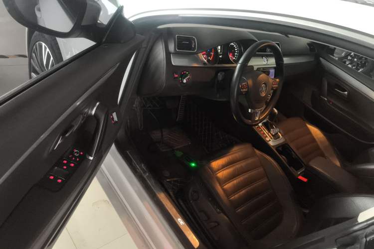 Used Volkswagen FAW-Volkswagen CC 2016 1.8TSI Luxury Model Driver Seat