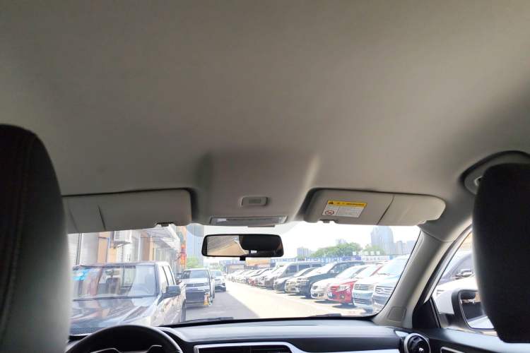 Used MG ZS 2018 1.5L Manual Comfort Edition China V Standard