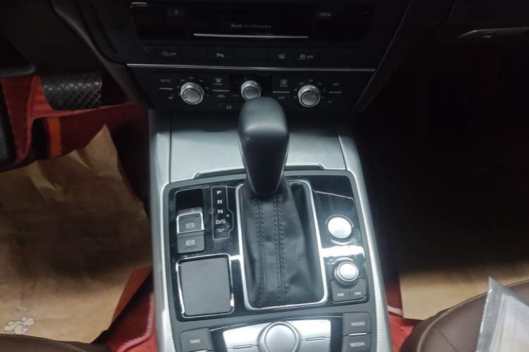 Used Audi A6L 2018 30th Anniversary Edition 35 TFSI Fashion Model