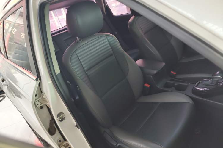 Used Kia Sportage R 2018 2.0L Automatic Smart Luxury Version China V Standard