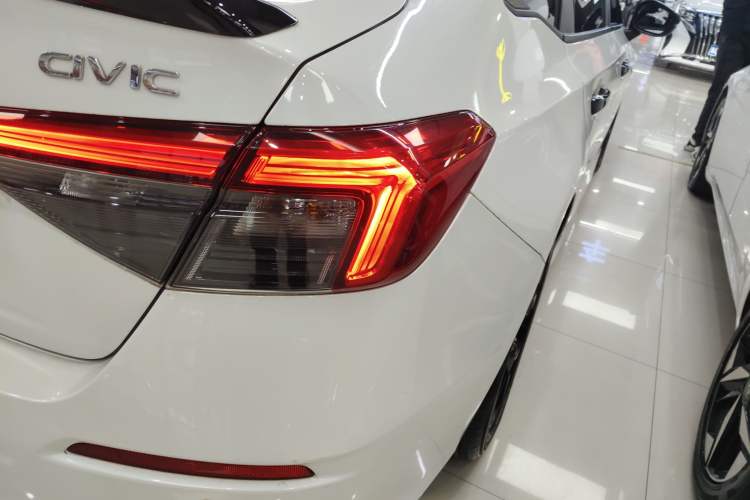 Used Honda Civic 2022 240TURBO CVT Dynamic Edition
